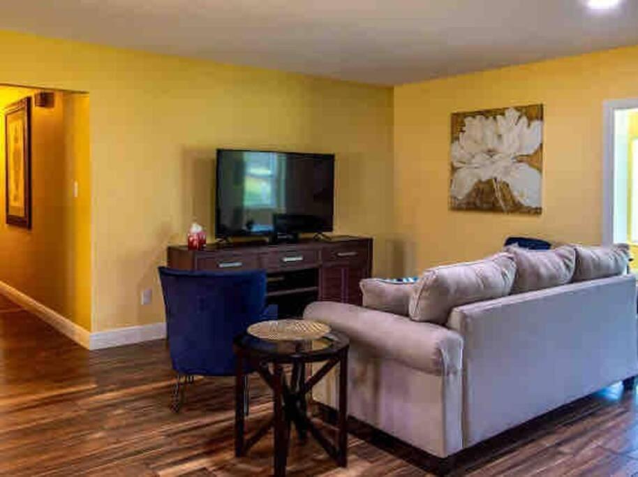 3Bdr2Bath Home In Lutz Close To Tampa, 20 Min To Stadium, Airport 외부 사진